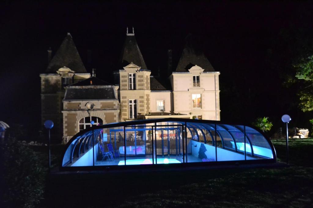 Château-Gontier Le Domaine Du Chene Vert מראה חיצוני תמונה